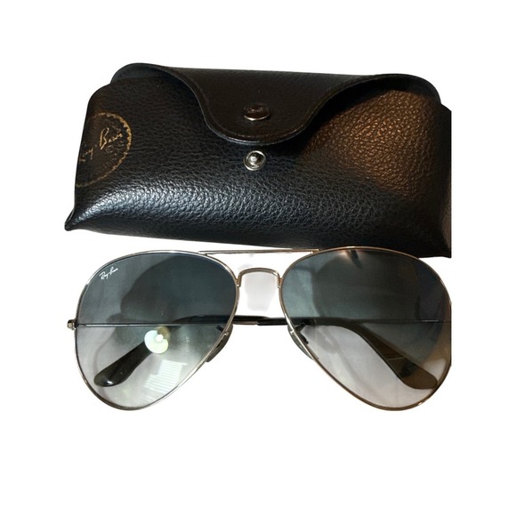 Vintage Ray-Ban Aviator Sunglasses Gold Frame Green Lens USA Made